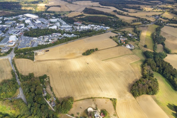 Aerial view, farmland Großes Feld, planned industrial area, Langenberger Straße, construction site, Velbert, Ruhr area, North Rhine-Westphalia, Germany, DE, Europe, commercial enterprises, commercial area, commercial park, commercial location, commercial use, industrial area, industrial location, aerial photograph, aerial photography, aerial photography, overview, bird's-eye view, meadows and fields, birds-eyes view, onlyVelbert, overview, Velbert-Mitte