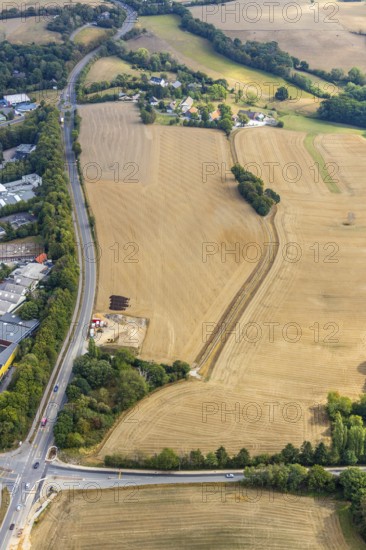 Aerial view, farmland Großes Feld, planned industrial area, Langenberger Straße, construction site, Velbert, Ruhr area, North Rhine-Westphalia, Germany, DE, Europe, commercial enterprises, commercial area, commercial park, commercial location, commercial use, industrial area, industrial location, aerial photograph, aerial photography, aerial photography, overview, bird's-eye view, meadows and fields, birds-eyes view, onlyVelbert, overview, Velbert-Mitte