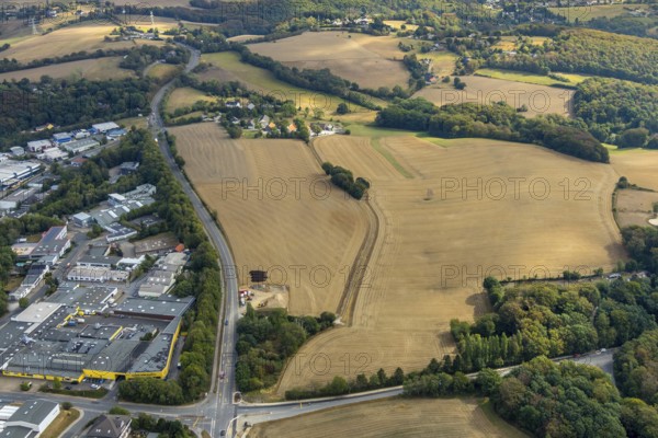 Aerial view, farmland Großes Feld, planned industrial area, Langenberger Straße, construction site, Velbert, Ruhr area, North Rhine-Westphalia, Germany, DE, Europe, commercial enterprises, commercial area, commercial park, commercial location, commercial use, industrial area, industrial location, aerial photograph, aerial photography, aerial photography, overview, bird's-eye view, meadows and fields, birds-eyes view, onlyVelbert, overview, Velbert-Mitte