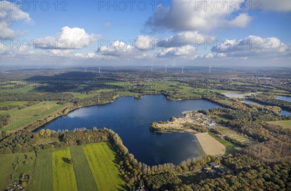Aerial view, Tenderingssee, lido, gravel works, Möllen, Voerde, Ruhr area, North Rhine-Westphalia, Germany, bathing waters, DE, Europe, aerial view, aerial photography, aerial photography, lake, lake due to gravel extraction, overview, bird's-eye view, overview