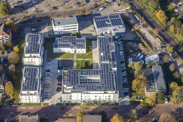 Aerial view, Senioren-Park carpe diem Voerde, Voerde, Ruhr area, North Rhine-Westphalia, Germany, retirement home, retirement home, old people's home, Bahnhofstraße, care and nursing, DE, Europe, aerial view, aerial photography, aerial photography, care facility, retirement home, retirement residence, retirement home, senior centre, overview, bird's-eye view, overview