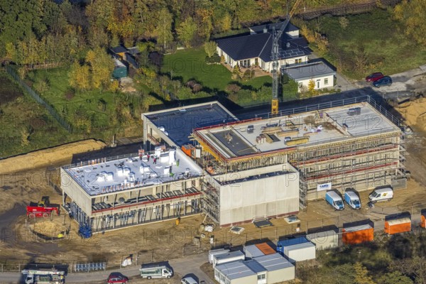 Aerial view, construction site, new building, Am Dreieck, Wesel-Datteln-Kanal, Friedrichsfeld, Voerde, Ruhr area, North Rhine-Westphalia, Germany, construction work, construction, construction area, building site, building plots, construction project, construction site, DE, Europe, property tax, real estate, aerial photograph, aerial photography, aerial photography, new building, overview, bird's eye view, residential complex, living and living, residential area, residential buildings, residential quality, residential neighbourhood, residential estate, birds-eyes view, overview
