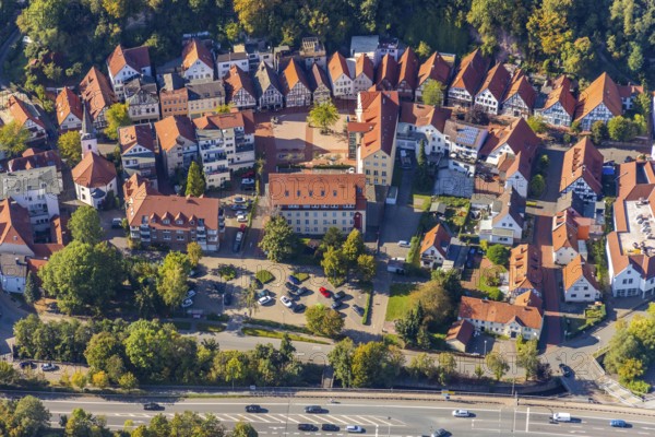 Aerial view, local view, residential area at the edge of the forest Langestraße, Vlotho, OWL, Ostwestfalen-Lippe, East Westphalia, North Rhine-Westphalia, Germany, DE, Europe, property tax, real estate, aerial view, aerial photography, aerial photography, OWL book, OWL book, overview, bird's-eye view, residential area, housing and living, residential area, residential buildings, residential quality, residential neighbourhood, housing estate, birds-eyes view, overview