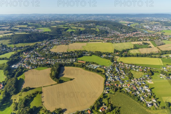 Aerial view, local view, Valdorf, Vlotho, OWL, Ostwestfalen-Lippe, East Westphalia, North Rhine-Westphalia, Germany, tree in the field, education, educational institution, DE, Europe, distant view, primary school, Hans-Schwarze-Grundschule Valdorf, teaching institute, aerial photograph, aerial photography, aerial photography, OWL book, OWL book, school, overview, bird's-eye view, forest area, meadows and fields, birds-eyes view, overview