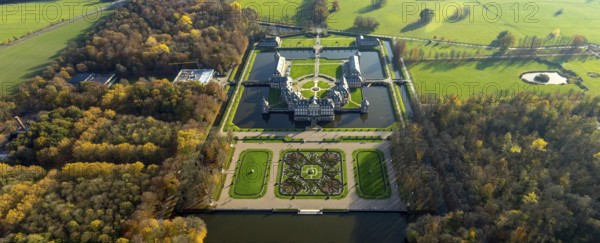 Nordkirchen Palace, Westphalian Versailles, Nordlirchen Palace, 18th century manor house in the Versailles style on an island with extensive landscaped gardens, at the North Rhine-Westphalia School of Finance, Baroque garden Venusinsel, Nordkirchen, Münsterland, North Rhine-Westphalia, Germany, DE, Europe, aerial photo, birds-eyes view, aerial photograph, aerial photography, aerial photography, overview, overview, bird's eye view, palace and park have been recognised by UNESCO as a total work of art of international standing