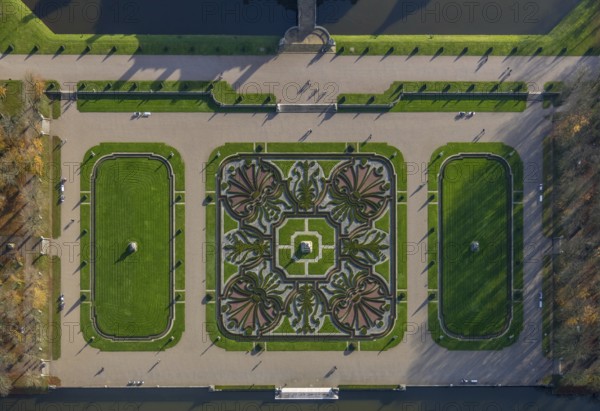 Nordkirchen Palace, Westphalian Versailles, Nordlirchen Palace, 18th century manor house in the Versailles style on an island with extensive landscaped gardens, at the North Rhine-Westphalia School of Finance, Baroque garden Venusinsel, Nordkirchen, Münsterland, North Rhine-Westphalia, Germany, DE, Europe, aerial photo, birds-eyes view, aerial photograph, aerial photography, aerial photography, overview, overview, bird's eye view, palace and park have been recognised by UNESCO as a total work of art of international standing