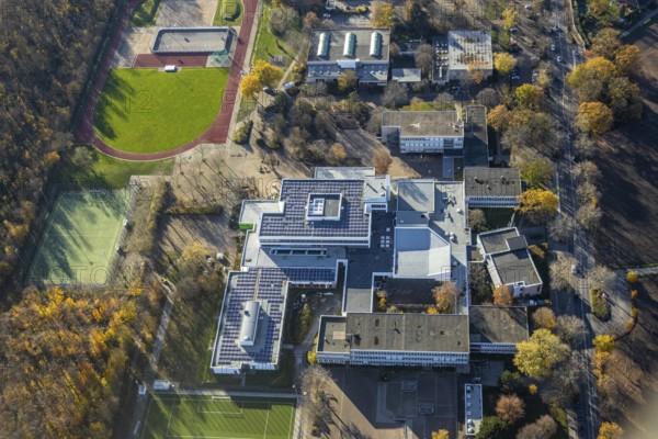 Aerial photo, school centre, Julius-Stursberg-Gymnasium, solar system, Neukirchen, Neukirchen-Vluyn, Ruhr area, North Rhine-Westphalia, Germany, education, educational institution, DE, Europe, grammar school, teaching institute, aerial photo, aerial photography, aerial photography, photovoltaics, photovoltaic system, school, solar, solar energy, solar energy, Tersteegenstraße, overview, bird's-eye view, bird's-eye view, overview