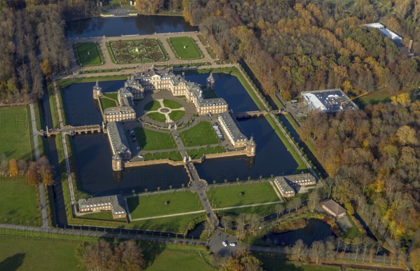 Nordkirchen Palace, Westphalian Versailles, Nordlirchen Palace, 18th century manor house in the Versailles style on an island with extensive landscaped gardens, at the North Rhine-Westphalia School of Finance, Baroque garden Venusinsel, Nordkirchen, Münsterland, North Rhine-Westphalia, Germany, DE, Europe, aerial photo, birds-eyes view, aerial photograph, aerial photography, aerial photography, overview, overview, bird's eye view, palace and park have been recognised by UNESCO as a total work of art of international standing
