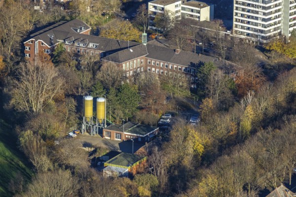 Aerial view, town hall Neukirchen-Vluyn, Hans-Böckler-Straße, high-rise residential building, Neukirchen, Neukirchen-Vluyn, Ruhr area, North Rhine-Westphalia, Germany, authority, DE, Europe, property tax, high-rise buildings, real estate, aerial view, aerial photography, aerial photography, town hall, city administration, overview, bird's-eye view, residential area, residential buildings, residential quality, residential neighbourhood, housing estate, birds-eyes view, overview