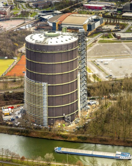 Aerial view, gasometer, repainting, rust protection, event location, former gas storage, Oberhausen, Ruhr area, North Rhine-Westphalia, Germany, exhibitions, DE, Europe, culture, art, aerial photography, aerial photography, aerial photography, panoramic view, decommissioned gas storage, overview, events, event location, bird's eye view, birds-eyes view, cultural use, overview, Rhine-Herne Canal, barrel, construction site