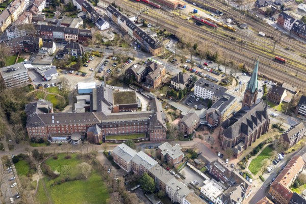 Aerial view, Catholic Clinics Oberhausen, St. Marien-Hospital, Town Hall Osterfeld, Church St. Pankratius, Osterfeld, Oberhausen, Ruhr area, North Rhine-Westphalia, Germany, authority, DE, Europe, healthcare, religious community, place of worship, hospital, church, parish, clinic, clinic centre, denomination, hospital, aerial view, aerial photography, aerial photography, medical facility, medical aid, emergency service, town hall, religion, city administration, overview, bird's-eye view, bird's-eye view, overview, medical care