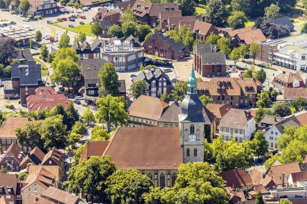 Aerial view, catholic St. Martinus collegiate church and parish church, town centre, Nottuln, Münsterland, North Rhine-Westphalia, Germany, place of worship, DE, Europe, religious community, place of worship, property tax, real estate, church, parish, denomination, aerial view, aerial photography, aerial photography, religion, Stiftsplatz, overview, bird's-eye view, residential area, living and life, residential area, residential buildings, residential quality, housing estate, birds-eyes view, overview