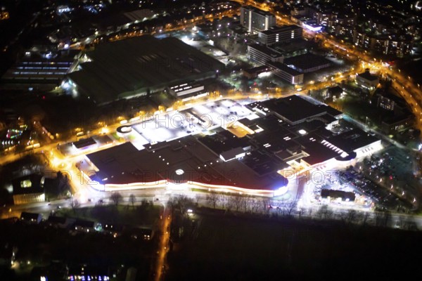 Aerial photo, BERO shopping centre, Bero Center, supermarket, night shot, Oberhausen, Ruhr area, North Rhine-Westphalia, Germany, DEU, Europe, birds-eyes view, aerial photo, aerial photography, aerial photography, overview, bird's eye view, nightshot, night, night flight