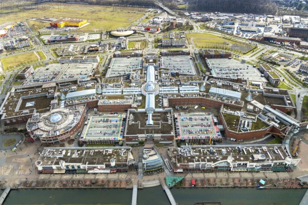 Aerial view, Centro shopping centre, Oberhausen, Centro-Promenade, Ruhr area, North Rhine-Westphalia, Germany, DE, shopping centre, shopping mall, shopping mile, shopping markets, shopping square, shopping centre, Europe, shapes and colours, canal on the promenade, aerial view, aerial photography, aerial photography, local supply centre, Neue Mitte, shopping, overview, bird's-eye view, overview