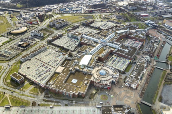 Aerial view, Centro shopping centre, Oberhausen, Ruhr area, North Rhine-Westphalia, Germany, DE, shopping centre, shopping mall, shopping mile, shopping markets, shopping square, shopping centre, Europe, canal on the promenade, aerial view, aerial photography, aerial photography, local supply centre, Neue Mitte, shopping, overview, bird's-eye view, overview