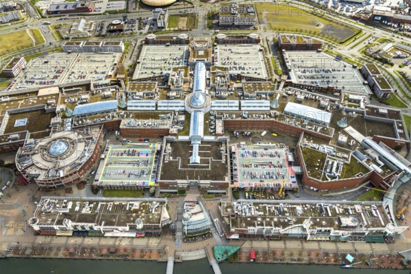Aerial view, Centro shopping centre, Oberhausen, Centro-Promenade, Ruhr area, North Rhine-Westphalia, Germany, DE, shopping centre, shopping mall, shopping mile, shopping markets, shopping square, shopping centre, Europe, shapes and colours, aerial view, aerial photography, aerial photography, local supply centre, Neue Mitte, shopping, overview, bird's-eye view, overview