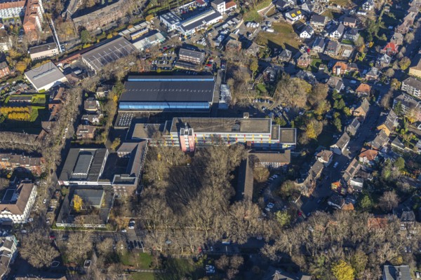 Aerial view, comprehensive school Osterfeld, GSO Halle, Osterfeld, Oberhausen, Ruhr area, North Rhine-Westphalia, Germany, education, educational institution, DE, Europe, comprehensive school, Heinestraße, teaching institute, Lilienthalstraße, aerial photograph, aerial photography, aerial photography, school, sports hall, overview, bird's-eye view, overview