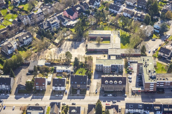 Aerial photo, Lierbergschule, Gemeinschaftsgrundschule Saarner Straße, Linksruhr, Mülheim an der Ruhr, Ruhr Area, North Rhine-Westphalia, Germany, Mülheim, an, der, Ruhr, DE, Europe, birds-eyes, view, aerial photography, aerial photography, overview, overview, bird's eye view, education, pupils, college, training, school year, homework, class, year group, education, pedagogy
