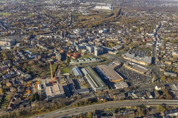 Aerial view, Sterkrader Tor Oberhausen shopping centre, Deer-Center, Sterkrade Mitte, Oberhausen, Ruhr area, North Rhine-Westphalia, Germany, Bahnhofstraße, DE, shopping, shopping centre, shopping mall, shopping markets, shopping place, shopping centre, Europe, aerial view, aerial photography, aerial photography, parking, shopping, shopping centre, overview, bird's eye view, birds-eyes view, overview