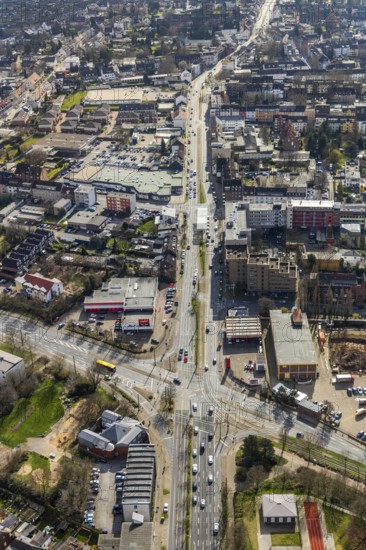 Aerial view, Oberhausen City-Ost, intersection Mülheimer Straße, Danziger Straße, commercial buildings, residential buildings, Oberhausen, Ruhr area, North Rhine-Westphalia, Germany, federal road B223, City, DE, Europe, city centre, aerial view, aerial photography, aerial photography, city view, city area, city centre, overview, bird's-eye view, overview