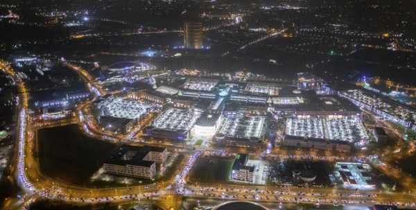 Aerial view, Centro shopping centre, Oberhausen-Neue Mitte, arcade, play station, CentrO-Promenade, night shot, Bermensfeld, Oberhausen, Ruhr area, North Rhine-Westphalia, Germany, DEU, Europe, birds-eyes view, aerial photography, aerial photography, overview, overview, bird's eye view, nightshot, night, night flight