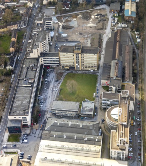 Aerial view, Quartier231 business park, construction site, Oberhausen, Ruhr area, North Rhine-Westphalia, Germany, construction work, construction area, construction site, building plots, construction project, business, office building, DE, development, Europe, commercial enterprises, commercial area, commercial park, commercial use, industrial site, capacity requirement, aerial view, aerial photography, aerial photography, revitalisation, overview, bird's-eye view, birds-eyes view, overview