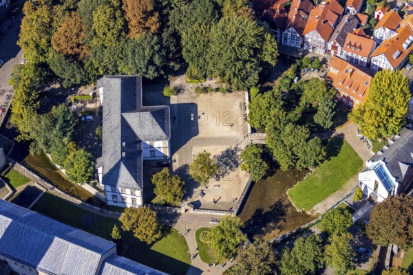 Aerial photograph, Paderborn City Library, Paderquellen, Paderborn, Ostwestfalen-Lippe, OWL, North Rhine-Westphalia, Germany, Am Rothoborn, library, DE, Europe, aerial photograph, aerial photography, aerial photography, OWL book, OWLBuch, Ostwestfalen, overview, bird's-eye view, birds-eyes view, overview
