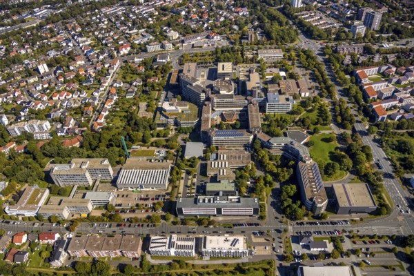 Aerial photograph, university, Paderborn, Ostwestfalen-Lippe, OWL, North Rhine-Westphalia, Germany, education, educational institution, DE, Europe, university, teaching institute, aerial photograph, aerial photography, aerial photography, OWL book, OWL book, Ostwestfalen, overview, bird's-eye view, birds-eyes view, overview