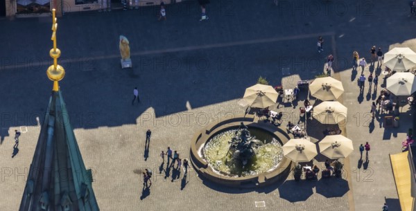 Aerial view, town hall fountain, town hall square, Paderborn, East Westphalia-Lippe, OWL, North Rhine-Westphalia, Germany, outdoor catering, Corona measures, DE, Europe, gastronomy, Kump, aerial view, aerial photography, aerial photography, OWL book, OWL book, East Westphalia, sunshades, overview, bird's-eye view, overview