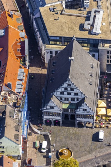 Aerial view, town hall, town hall square, town hall fountain, Paderborn, Ostwestfalen-Lippe, OWL, North Rhine-Westphalia, Germany, distance rule, outdoor catering, authority, fountain, corona crisis, corona measures, corona virus, DE, Europe, restaurant, gastronomy, aerial photograph, aerial photography, aerial photography, OWL book, OWL book, East Westphalia, restaurant, parasols, city administration, overview, bird's eye view, Weser Renaissance, birds-eyes view, overview