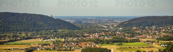 Aerial photograph, Kaiser Wilhelm Monument, Barkhausen, Porta Westfalica, OWL, Ostwestfalen-Lippe, East Westphalia, North Rhine-Westphalia, Germany, DE, monument, Europe, Kaiser statue, aerial photograph, aerial photography, aerial photography, national monument, OWL book, OWLBuch, sight, late Wilhelmine, road of monuments, Tor tor to Westphalia, overview, bird's-eye view, landmark, forest, forest area, Weser breakthrough, Wiehengebirge, Wittekindsberg, birds-eyes view, overview