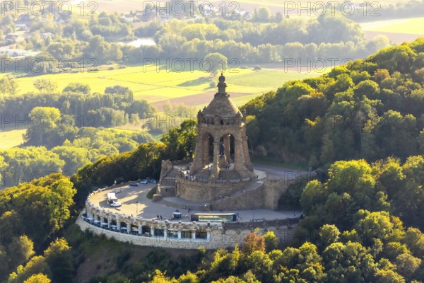 Aerial photograph, Kaiser Wilhelm Monument, Barkhausen, Porta Westfalica, OWL, Ostwestfalen-Lippe, East Westphalia, North Rhine-Westphalia, Germany, DE, monument, Europe, imperial statue, aerial photograph, aerial photography, aerial photography, national monument, OWL book, OWLBuch, Ringterrasse, sight, late Wilhelminianism, street of monuments, Tor tor to Westphalia, overview, bird's-eye view, landmark, forest, forest area, Weser breakthrough, Wiehengebirge, Wittekindsberg, birds-eyes view, overview
