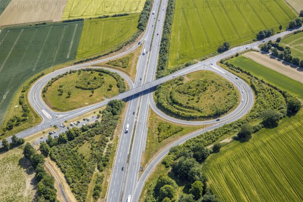 Aerial view, motorway A44 junction 55 Werl-Süd, car park Werl-Süd, federal road B516, Neheimer Straße, Werl, Soester Börde, North Rhine-Westphalia, Germany