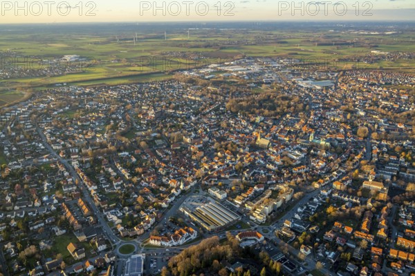 Aerial view, view of town, old town, pilgrimage basilica of the Visitation of the Virgin Mary, Walburgisstraße, old pilgrimage church, Franciscan monastery, Werl, North Rhine-Westphalia, Germany