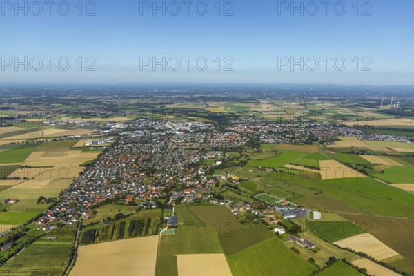 Aerial view, town view, Salzkotten, OWL, Ostwestfalen-Lippe, East Westphalia, North Rhine-Westphalia, Germany, DE, Europe, distant view, Klingelstrasse, aerial view, aerial photography, aerial photography, OWL book, OWL book, townscape, urban area, overview, bird's eye view, meadows and fields, birds-eyes view, overview