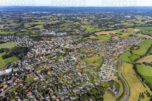 Aerial view, local view Neuenkirchen, Rietberg, OWL, Ostwestfalen-Lippe, East Westphalia, North Rhine-Westphalia, Germany, City, DE, Europe, distant view, property tax, real estate, aerial view, aerial photography, aerial photography, OWL book, OWLBuch, local view, townscape, urban area, overview, bird's eye view, residential area, living and living, residential area, residential buildings, residential quality, residential neighbourhood, housing estate, birds-eyes view, overview
