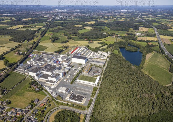 Aerial view, Corona at Tönnies, headquarters of Fleischfabrik Tönnies Lebensmittel GmbH & Co. KG, Nordrheda-Ems, Rheda-Wiedenbrück, Ostwestfalen, North Rhine-Westphalia, Germany, DE, Europe, birds-eyes view, aerial view, aerial photography, aerial photography, overview, bird's eye view, corona outbreak at Tönnies meat factory, air cooling, cutting plant, slaughterhouse, lock-down, corona pandemic, pandemic, don't call it Schnitzel, Tillmans, Tillman's, lorry trailer, refrigerated trailer, company closure