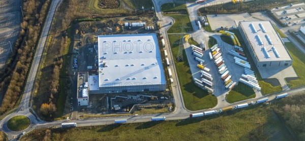 Aerial view, industrial estate in Lenklar, in the Wahrbrink-West industrial estate, Euroroll GmbH, new production facility, Amazon, Thermo Sensor, Rollex conveyor elements, Werne, Ruhr area, North Rhine-Westphalia, Germany