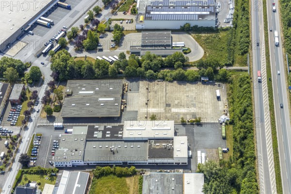 Aerial view, industrial estate in the north of Werl on the B63 federal road, König Backmittel GmbH & Co. KG, Runtestraße, Werl, Soester Börde, North Rhine-Westphalia, Germany