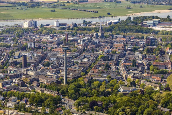 Aerial view, TV tower Wesel Langer Heinrich, protestant church Willibrordi-Dom, river Rhine, old water tower, centre, Wesel, Ruhr area, Lower Rhine, North Rhine-Westphalia, Germany