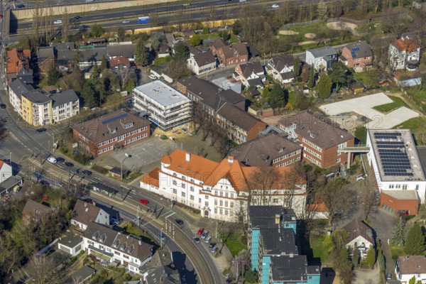 Aerial view, Willy-Brandt-Schule comprehensive school, extension building, Städt. Gem. Grundschule an der Augustastraße, Sporthalle Von-der-Tann-Straße, Styrum, Mülheim an der Ruhr, Ruhr area, North Rhine-Westphalia, Germany, Mülheim, an, der, Ruhr, DE, Europe, birds-eyes, view, aerial view, aerial photography, aerial photography, overview, overview, bird's eye view, education, pupils, college, training, school year, homework, class, year group, education, pedagogy, gymnastics, school sports, ball sports, fitness, sport, movement