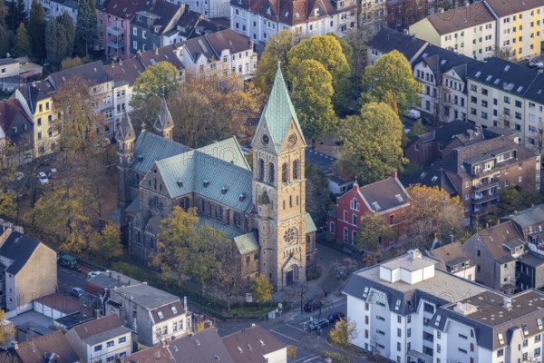 Aerial view, Herz Jesu Kirche, Broich, Mülheim an der Ruhr, Ruhr area, North Rhine-Westphalia, Germany, place of worship, DE, Europe, religious community, place of worship, holy place, church, parish, denomination, aerial view, aerial photography, aerial photography, religion, religious site, overview, Ulmenallee, bird's-eye view, birds-eyes view, overview
