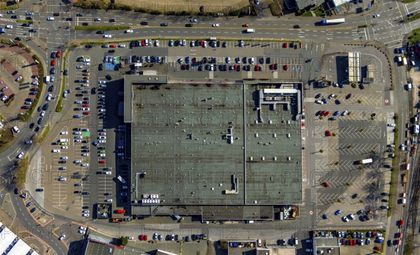 Aerial photo, Mediamarkt, commercial area, Dümpten, Mülheim an der Ruhr, Ruhr area, North Rhine-Westphalia, Germany, Mülheim, an, der, Ruhr, DE, Europe, birds-eyes, view, aerial photography, aerial photography, aerial photography, overview, overview, bird's eye view, industry, trade, economy, commercial enterprise, production, trade, wholesale, foodstuffs