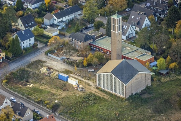 Aerial view, church and kindergarten Lindenhof, Saarn - West, Mülheim an der Ruhr, Ruhr area, North Rhine-Westphalia, Germany, place of worship, construction area, construction site, DE, Europe, religious community, place of worship, holy place, kindergarten, day care centre, day care centre, church, church community, day care centre, denomination, aerial view, aerial photography, aerial photography, religion, religious site, overview, bird's-eye view, Waldbleeke, birds-eyes view, overview