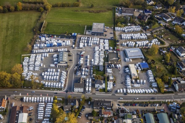 Aerial view, camping mile, caravan mile, company site motorhomes, Saarn, Mülheim an der Ruhr, Ruhr area, North Rhine-Westphalia, Germany, DE, Europe, commercial enterprises, commercial area, commercial park, commercial location, commercial use, industrial area, industrial building, industrial location, Kölner Straße, aerial view, aerial photography, aerial photography, RS Reisemobile - Ihr Wohnmobil Partner, Thrun Reisemobile GmbH, overview, bird's eye view, motorhomes, birds-eyes view, overview