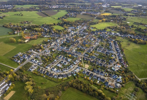 Aerial view, residential area Selbeck, Saarn - South, Mülheim an der Ruhr, Ruhr area, North Rhine-Westphalia, Germany, DE, Europe, aerial view, aerial photography, aerial photography, overview, bird's-eye view, meadows and fields, birds-eyes view, overview