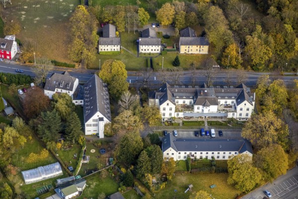 Aerial view, Theodor Fliedner Foundation - Head Office, Nursing School of the Theodor Fliedner Foundation - Seminar House, Saarn - South, Mülheim an der Ruhr, Ruhr area, North Rhine-Westphalia, Germany, DE, Europe, Kölner Straße, aerial view, aerial photography, aerial photography, nursing school, overview, bird's-eye view, overview