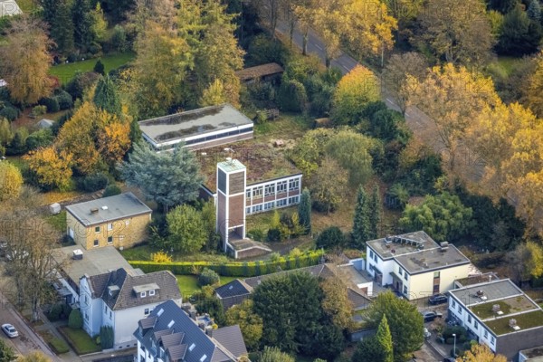 Aerial view, Christuskirche, Parsevalstraße, Holthausen - Südost, Mülheim an der Ruhr, Ruhr area, North Rhine-Westphalia, Germany, place of worship, DE, Europe, religious community, place of worship, holy place, church, parish, denomination, aerial photograph, aerial photography, aerial photography, religion, religious site, overview, bird's-eye view, birds-eyes view, overview
