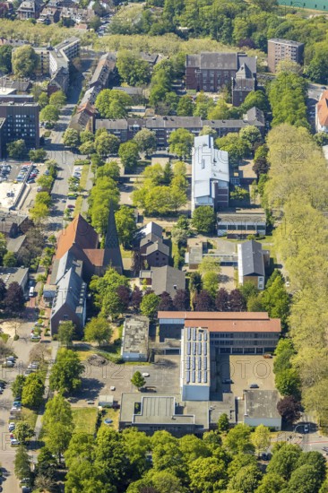 Aerial view, Gemeinschaftshauptschule Martini, Martinistift Wesel, Sankt Nikolaus Wesel, Realschule Mitte, Wesel, Ruhr area, Lower Rhine, North Rhine-Westphalia, Germany