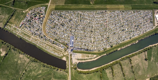 Aerial view, camping site Grav Insel on the Rhine, caravans and tents, Wesel, Ruhr area, Lower Rhine, North Rhine-Westphalia, Germany